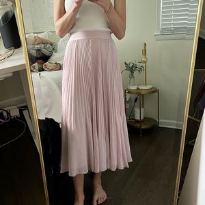 Feminine flowy skirt
